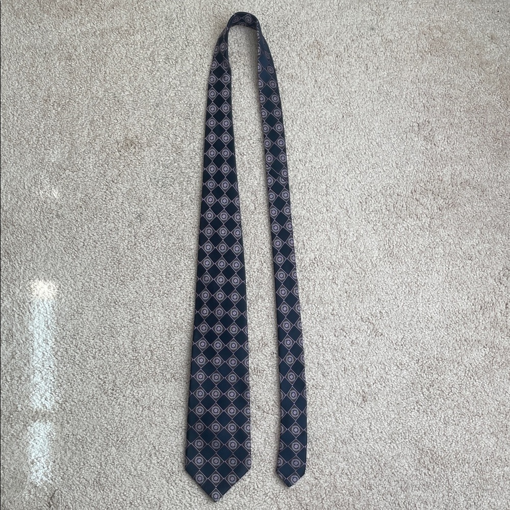 George Foreman Navy and Fucsia Handmade Silk Patterned Tie